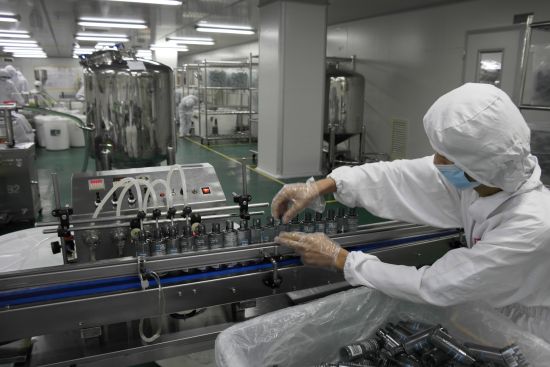 美麗保障專(zhuān)業(yè)護(hù)航 屈臣氏自有品牌與你一起成長(zhǎng)